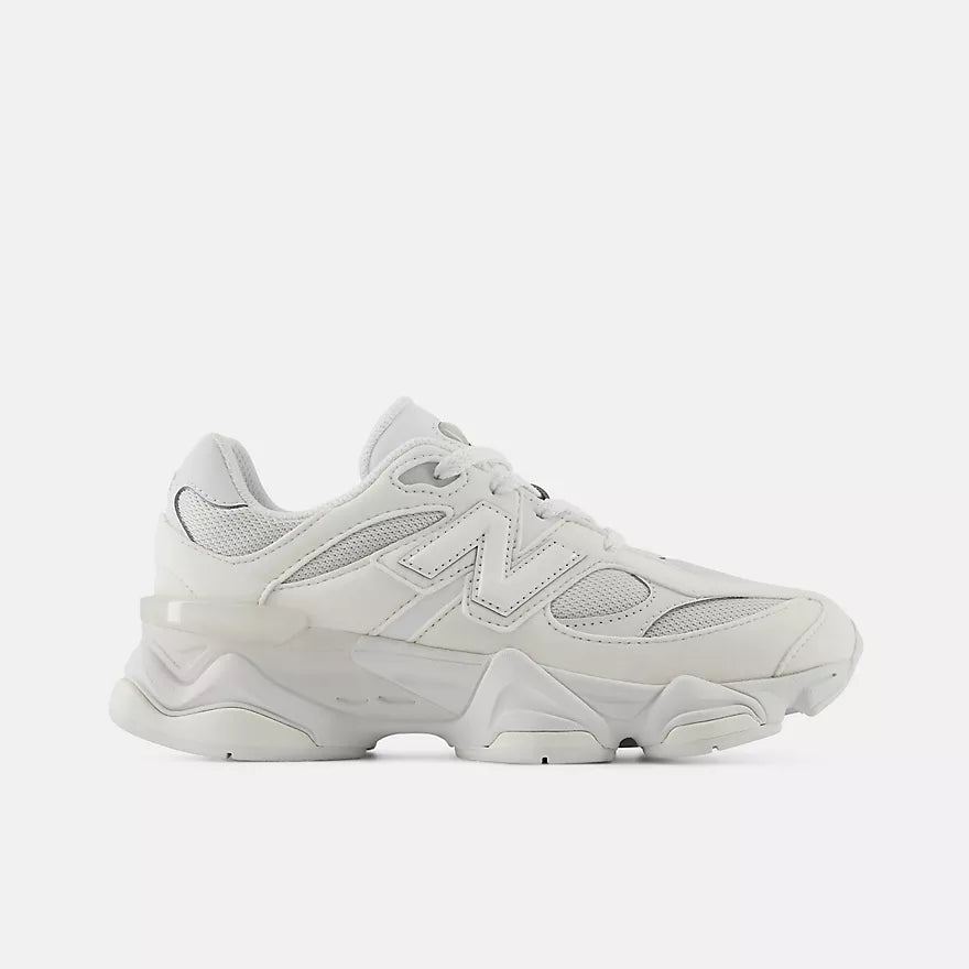 NB 9060 X Raincloud Concrete